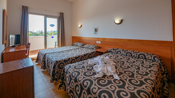 Santa Susanna Resort